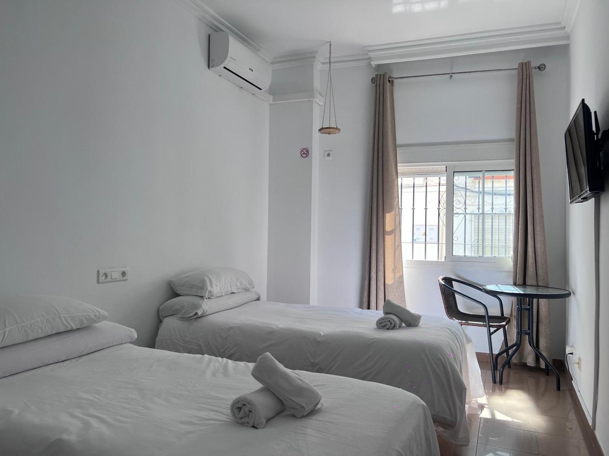 Naim Guest House Nerja Exteriér fotografie